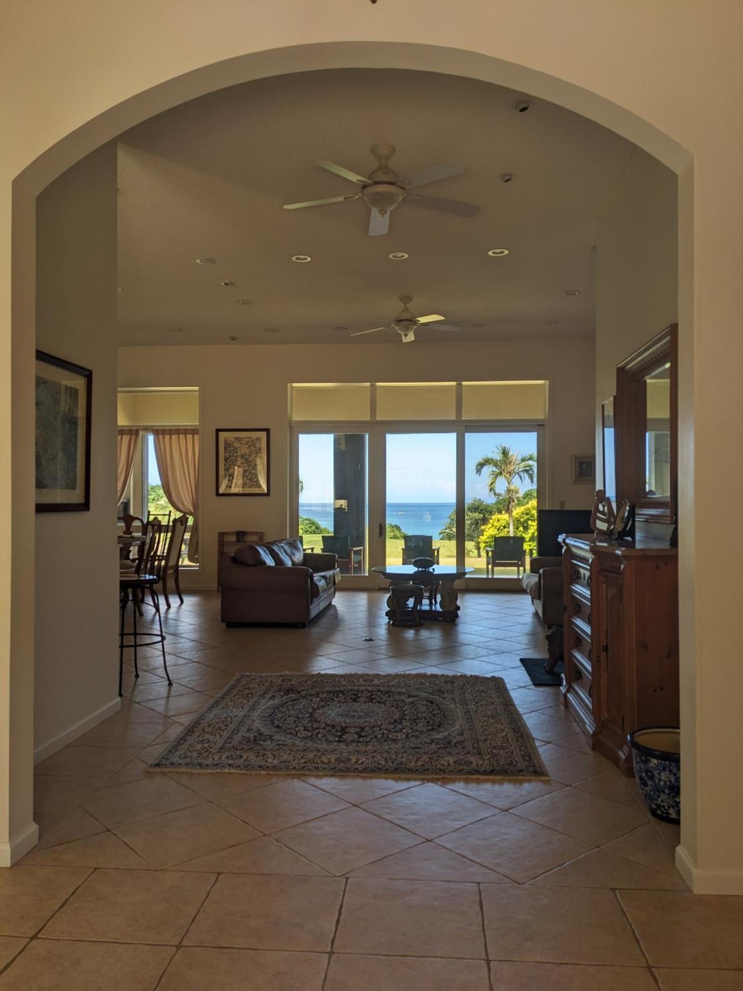 Tsundara Beach Retreat Ishigaki  Extérieur photo