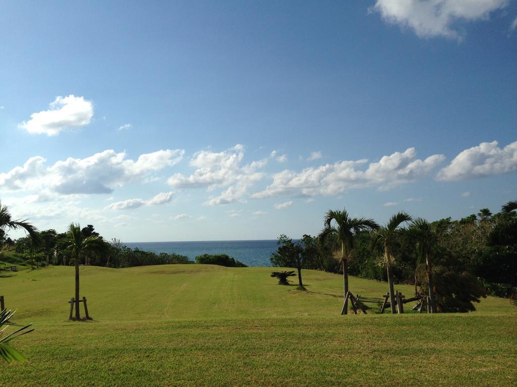Tsundara Beach Retreat Ishigaki  Extérieur photo